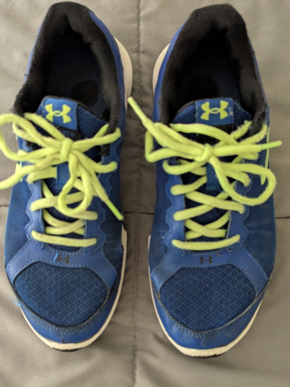Under Armour Micro G Assert 6 Blue & Green Sneakers US 6Y